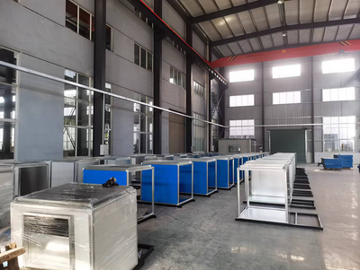 苏戈隆：生产车间